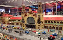 Unikát ze stavebnice Lego v Praze: »Hlavák« postavili z 342 000 kostiček! 