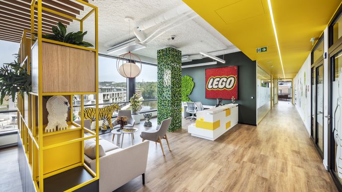 Kanceláře společnosti Lego Trading v administrativní budově Dock In Three v Praze 8, odkud firma zajišťuje obchod koncernu Lego od Ruska přes Evropy a Blízký východ až po Afriku.