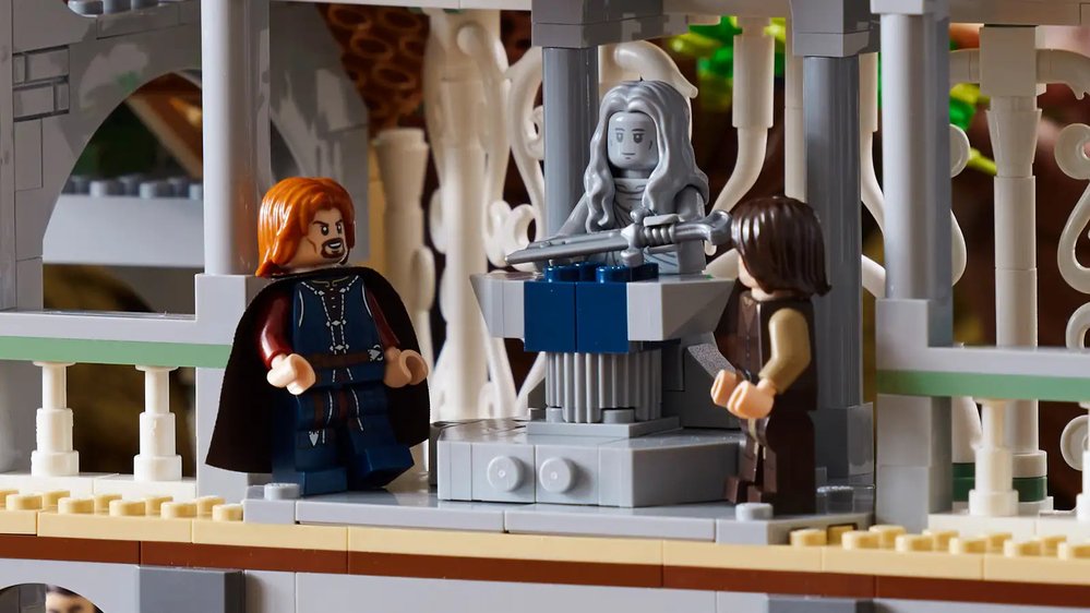 LEGO set Rivendell (Roklinka) je největší stavebnicí s Pánem prstenů a osmým největším LEGO setem ze všech