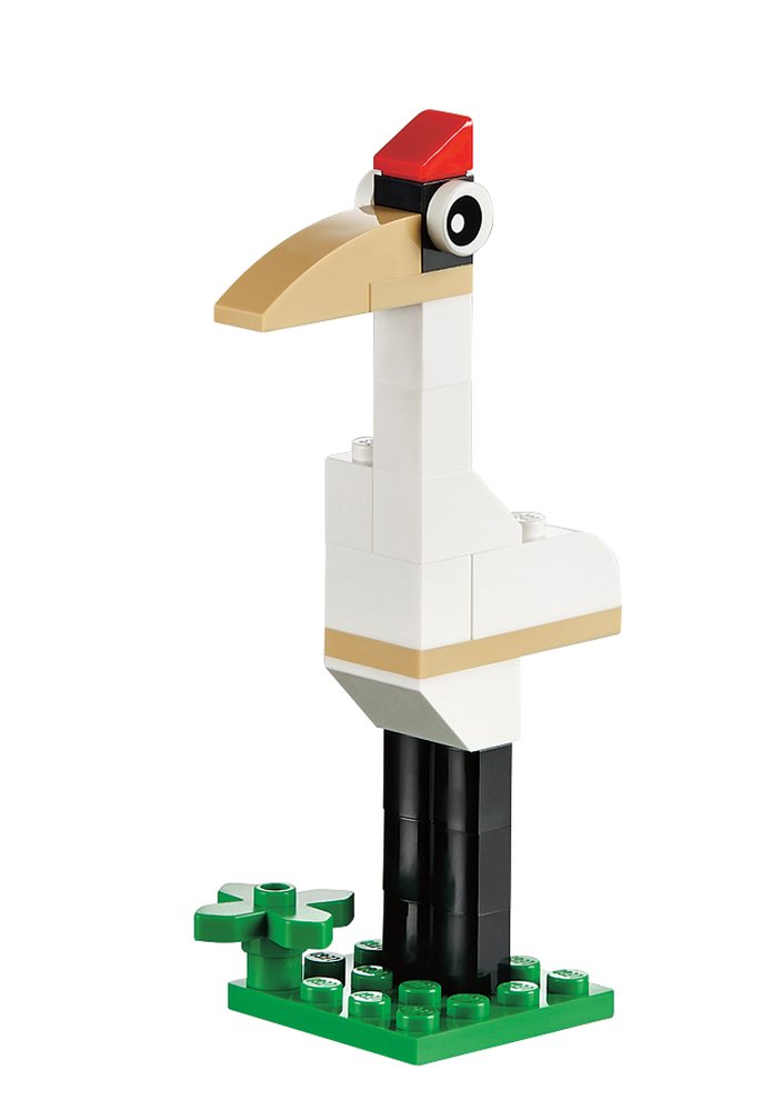 Vypadá trochu jako čáp, ale podle nás je to jeřáb japonský z Velkého kreativního boxu Lego