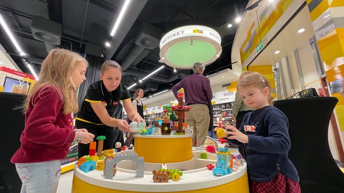 První oficiální LEGO obchod v České republice najdete v Praze v OC Westfield