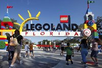 Bomba ve floridském Legolandu? Na místě zasahují policisté i hasiči