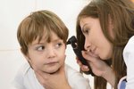 Zánět středního ucha většinou trápí malé děti