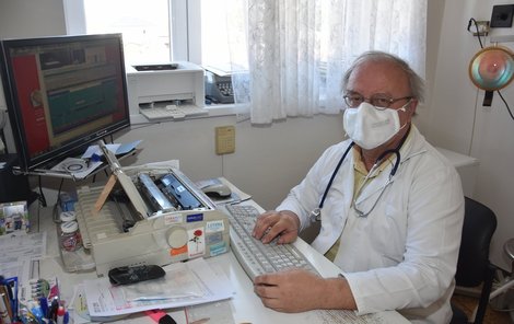 Praktický lékař ze Šťáhlav u Plzně Vlastimil Kulda.