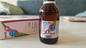 V lékárnách došly kapky proti bolesti Algifen. Výpadek potrvá týdny, problém má 60 tisíc lidí