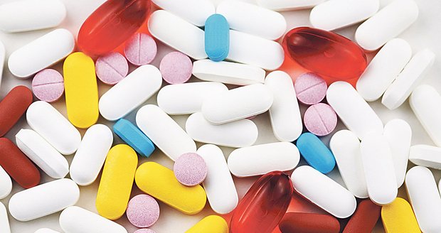 Maximální ceny významné části regulovaných léků by měly brzy klesnout