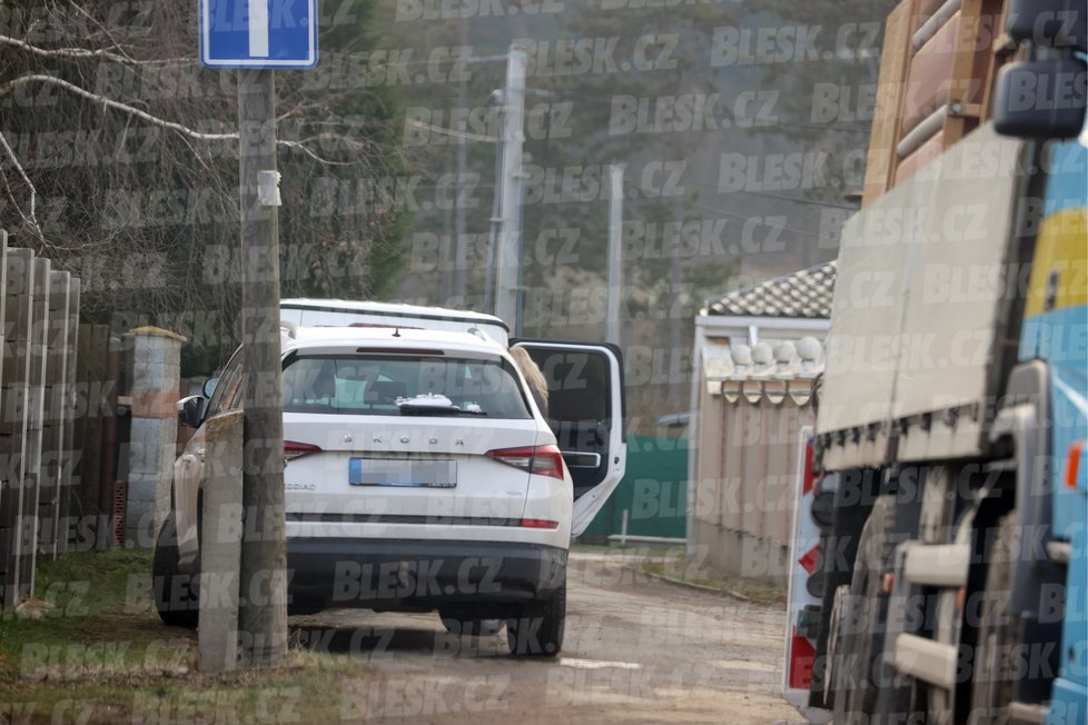 Lela Ceterová se vrátila s dětmi do Vémolandu.