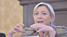 Le Pen promluvila na konferenci ve Sněmovně