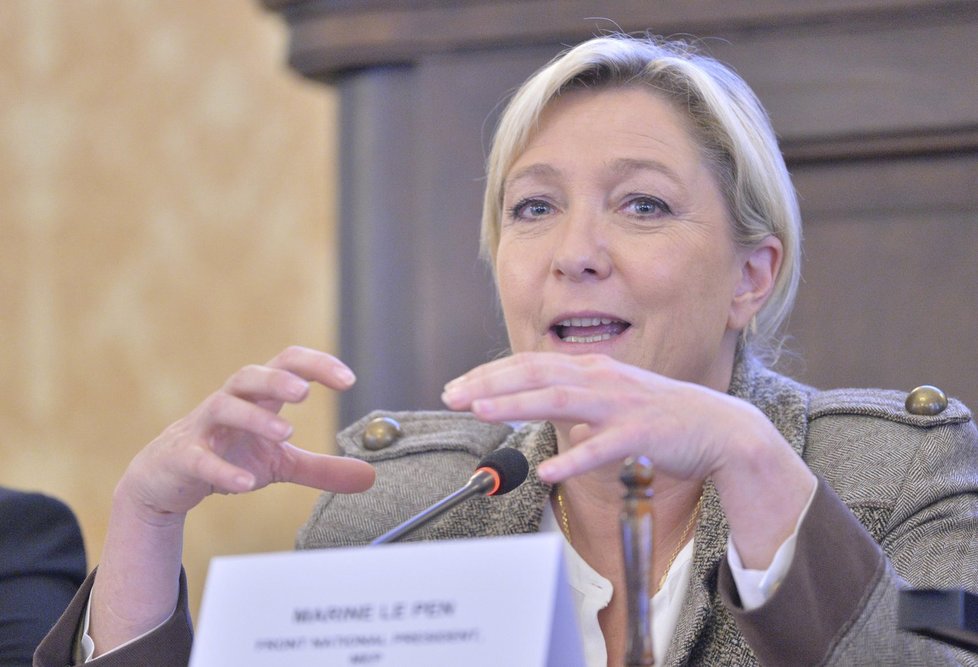 Marine Le Penová v Praze