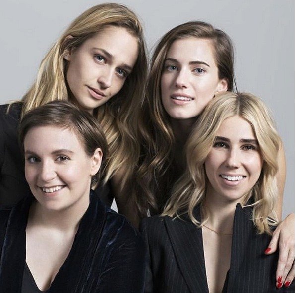 Lena Dunham s kolegyněmi ze seriálu Girls