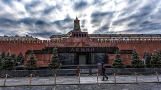 Leninovo mauzoleum na Rudém náměstí zůstane. Architektonická soutěž na jeho využití byla zrušena