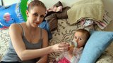 Maminka s miminkem z Rosic u Brna: Žily za 66 Kč denně. Teď nabízí pomoc i Američan!