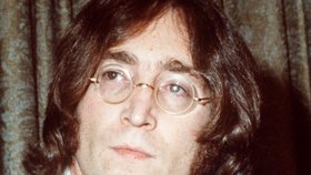 Jak by se asi dnes John Lennon divil, kdyby viděl prodej svých desek na jakémsi internetu?