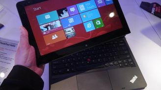 Microsoft chce posílit. Nabízí Windows pro telefony a tablety zdarma