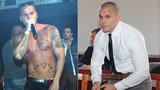 Brutální kopy do hlavy i hrozba pistolí! Rapper Leo Beránek si odsedí šest let, potvrdil soud