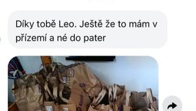 Lidé samoživiteli neváhali objednat tašky s nákupem.