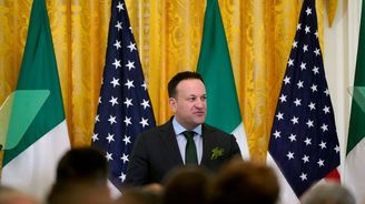 Irský premiér Varadkar oznámil rezignaci po neúspěšném referendu o právech žen