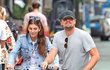 Leonardo DiCaprio a Camila Morrone cestují ekologicky... většinou