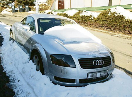 Leošova garáž - 1. auto - Audi TT Coupé za 650 000 Kč.