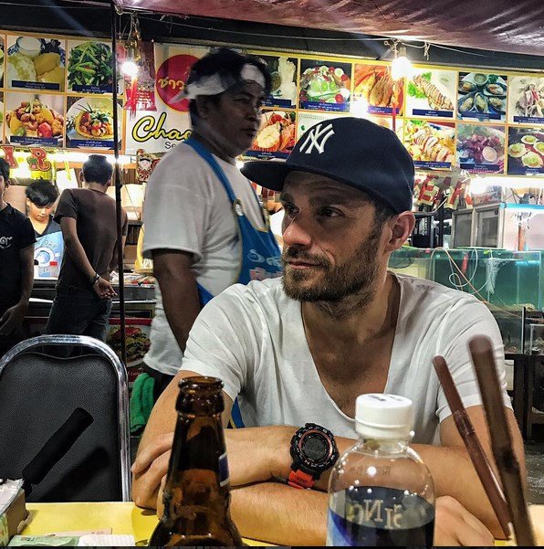 Leoš Mareš na tržišti v Thajsku.