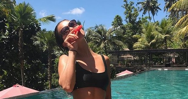 Monika Leová si užívá na Bali se sestrou