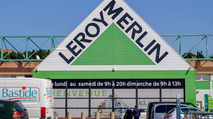 Jednou ze značek, na kterou se obrátil hněv spotřebitelů v Polsku, je francouzský maloobchodní řetězec Leroy Merlin. Kritici na sociálních sítích jej překřtili na „Leroy Kremlin“.