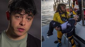 Potápěč zachránil tisíce migrantů, hrozí mu 25 let vězení. Řekové ho viní za špionáž kvůli WhatsApp