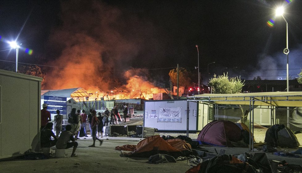 Uprchlický tábor hořel i na ostrově Lesbos v Řecku