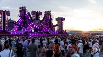 Když je vrchol každý rok, co přijde příště? Let It Roll 2026 zaujal lokací i line-upem Když je vrchol každý rok, co přijde příště? Let It Roll 2026 zaujal lokací i line-upem