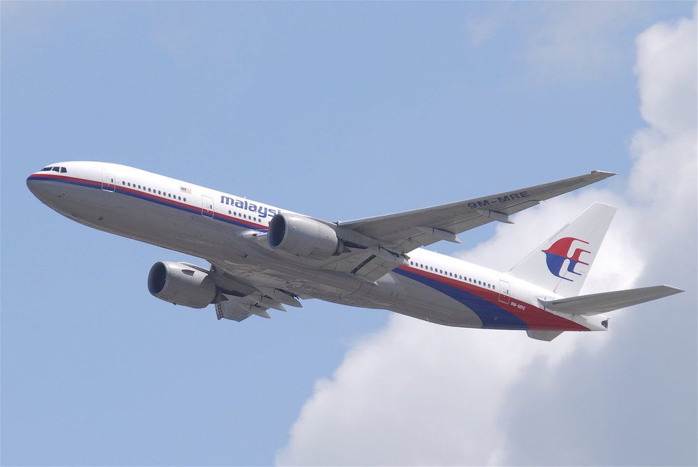 Záhada letu MH370 zůstává i několik let poté nevyřešenou.