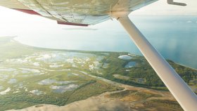 Dívka (5) nesla brášku (18 měs.) v -35 stupních skoro kilometr. Jejich matku obvinili (ilustrační foto)