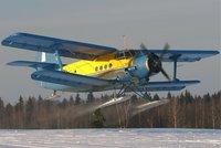 Námraza „sestřelila“ na severu Ruska letadlo. Třináct lidí na palubě zachránila bažina