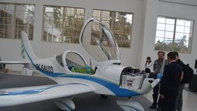 Elektrický letoun budoucnosti  je vystavený v pavilonu A3 na brněnském výstavišti.