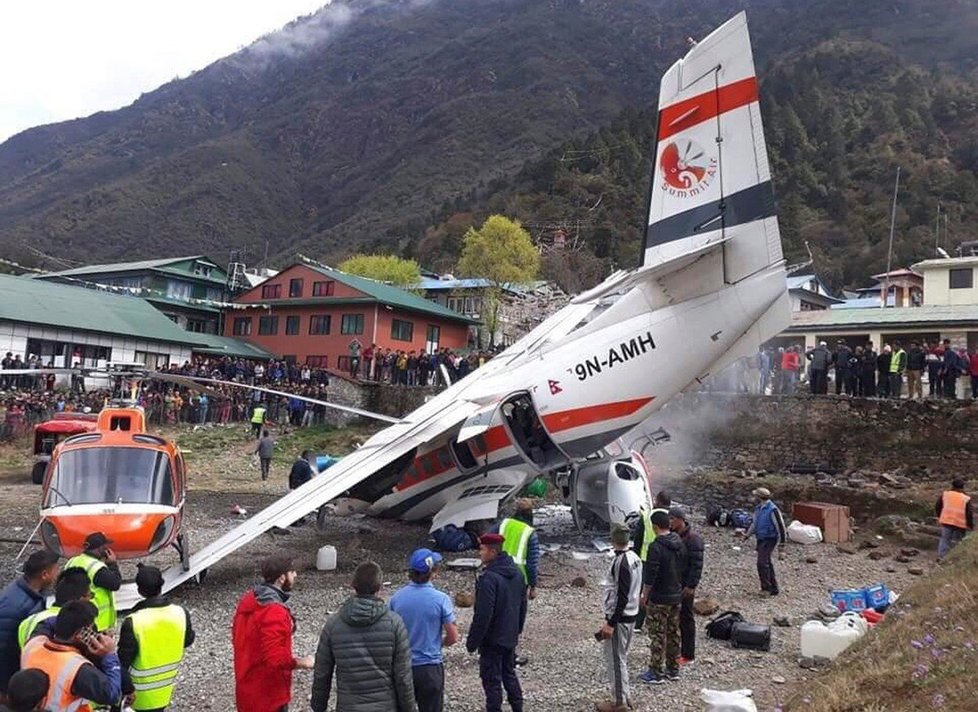 Letadlo havarovalo poblíž Mount Everestu