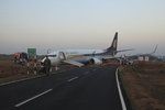 Při nehodě letadla bylo zraněno 12 lidí.