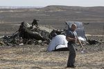 Nad Sinajským poloostrovem havarovalo ruské letadlo. Všech 224 lidí na palubě zahynulo.