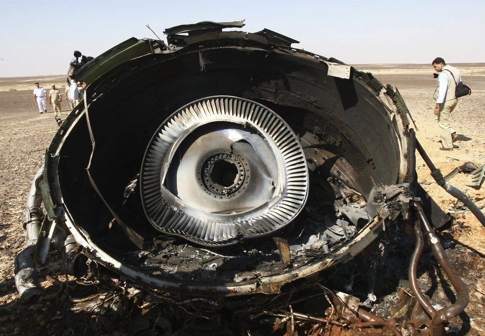 Egyptem zmítají teroristické útoky. Říjen 2015: Bombový atentát na ruský Airbus A321 (224 obětí).