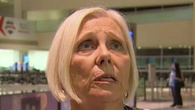 Zdravotní sestra ve výslužbě Peggy Phillips promluvila o hrůzách, které všichni zažili v poničeném letadle.