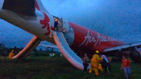 AirAsia má v poslední době značné problémy se svými letadly!