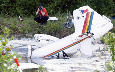 Pilot letadlo utopil.