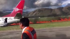 Letadlo v Peru začalo hořet, muselo nouzově přistát.