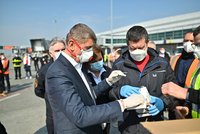 Státní chaos a respirátory i za 777 Kč za kus, rozkryla kontrola NKÚ. Babiš kritiku odmítl