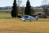 V Dolním Rakousku se zřítilo malé letadlo: Uvnitř byl český pilot!