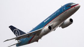 Ruské letadlo zmizeloz obrazovek radarů a pohřešuje se, na palubě bylo 44 lidí