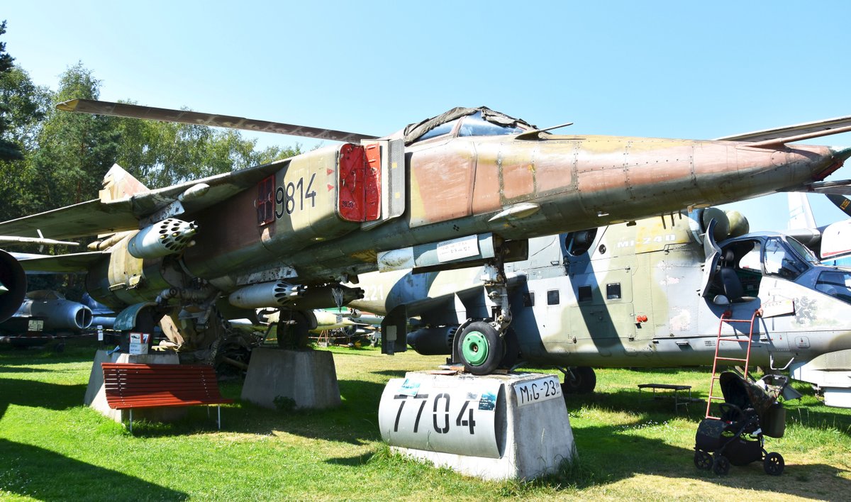 MIG 23