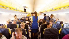 Ryanair byl v loňském roce vyhlášen jako jedna z nejhorších dopravních společností.