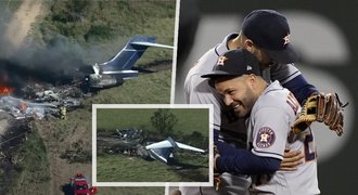 Neuvěřitelné štěstí: Fanoušci zázračně přežili havárii letadla!