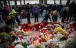 Rusko včera mělo den smutku za oběti tragédie.