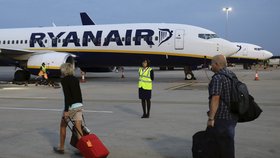 Šéf letecké společnosti Ryanair Michal O´Leary promluvil o zrušení letů na tiskové konferenci.