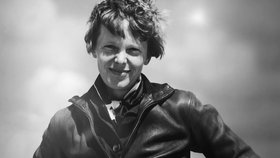 Amelia Earhartová: První pilotka a žena, která přeletěla Atlantik